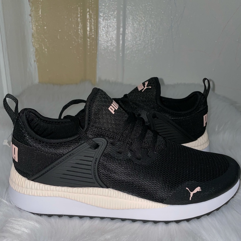 Puma Soft Foam + Optimal Comfort for women’s black